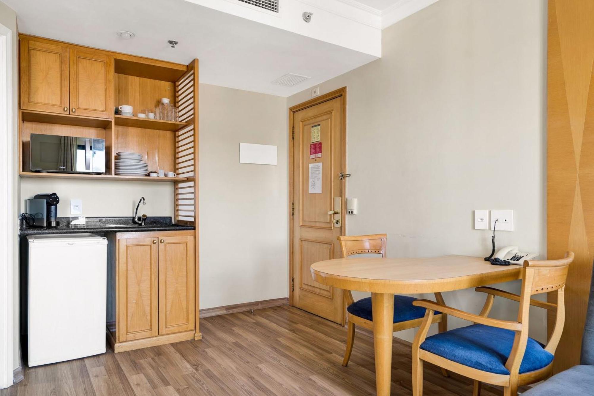 Suites Inside Hotel Pinheiros 圣保罗 外观 照片